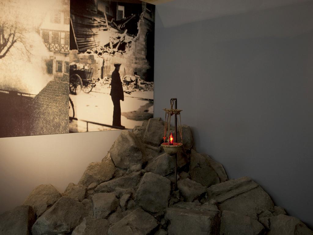 Staging "Jews and National Socialism" at the Pfalzmuseum Forchheim