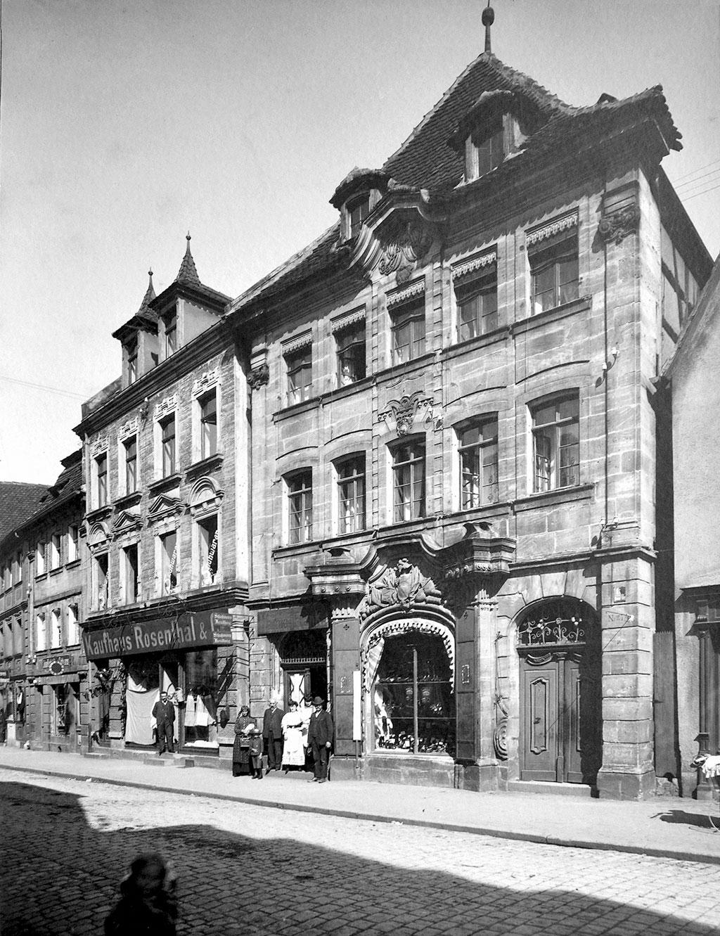 Das Kaufhaus Rosenthal in der Hauptstraße 11